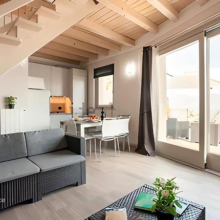 Appartamento Grande Terrazza Vista Lago Parzanica Екстер'єр фото